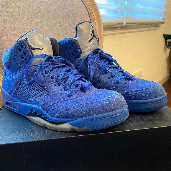 jordan retro 5 size 9